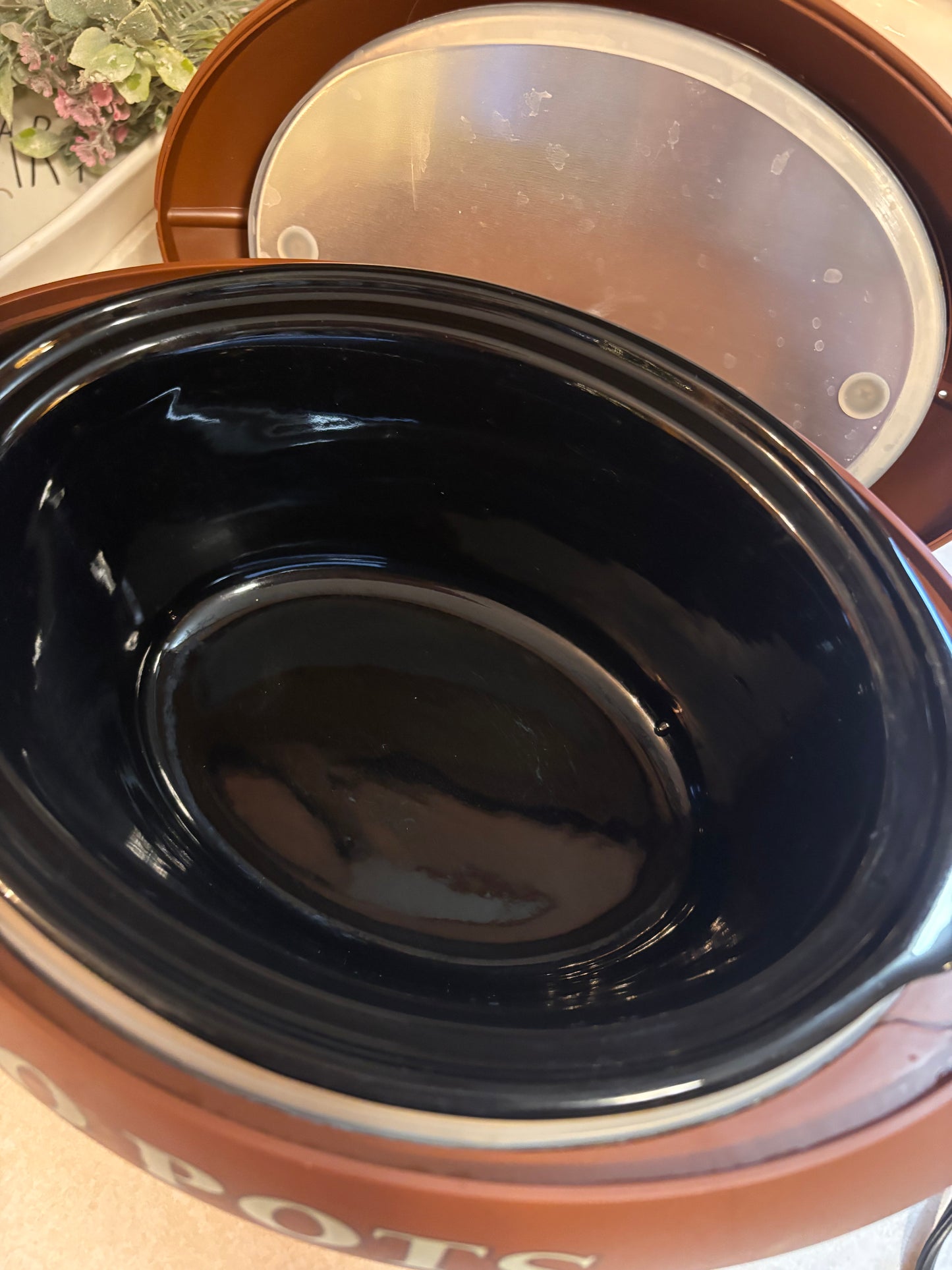 Football crockpot Used once Pro pots ASCA Ships today Slow cooker Game day