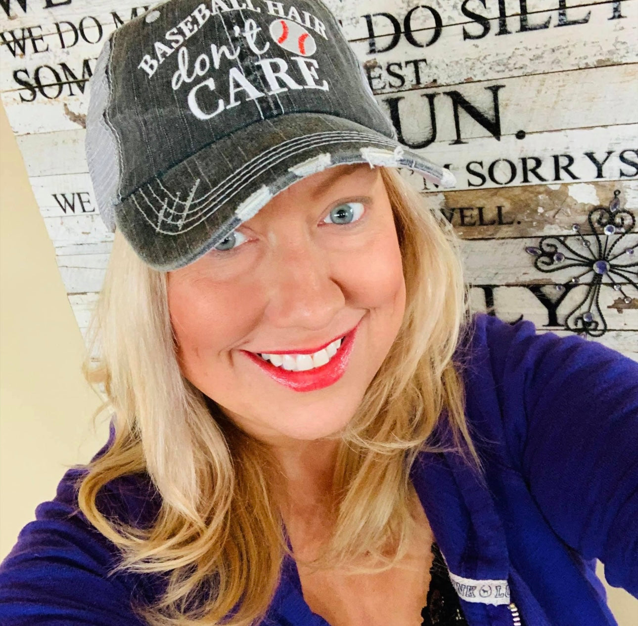 Hey Chicago whattya say hat Unisex distressed Trucker