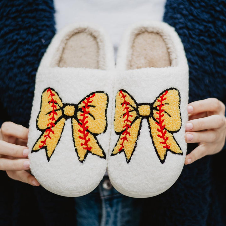 Softball smiley face slippers Unisex happy smile footwear Sports Softball moms Players Team Coach Tournament Girls Baseball Bows Checkered Pink lightning Leopard Mama Santa Reindeer Gingerbread Cowboy boots Cowboy hat