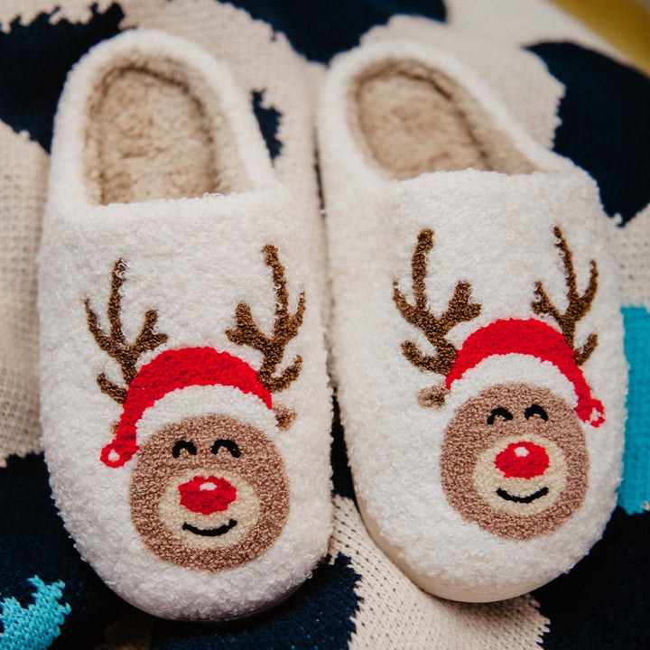 Softball smiley face slippers Unisex happy smile footwear Sports Softball moms Players Team Coach Tournament Girls Baseball Bows Checkered Pink lightning Leopard Mama Santa Reindeer Gingerbread Cowboy boots Cowboy hat