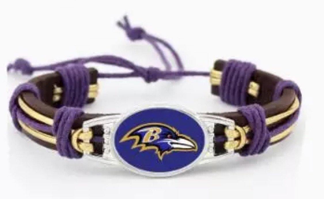 Football Bracelets Kansas City Chiefs San Francisco 49ers. Minnesota Vikings. Green Bay Packers. Pittsburgh Steelers. Chicago Bears. More! - Stacy's Pink Martini Boutique