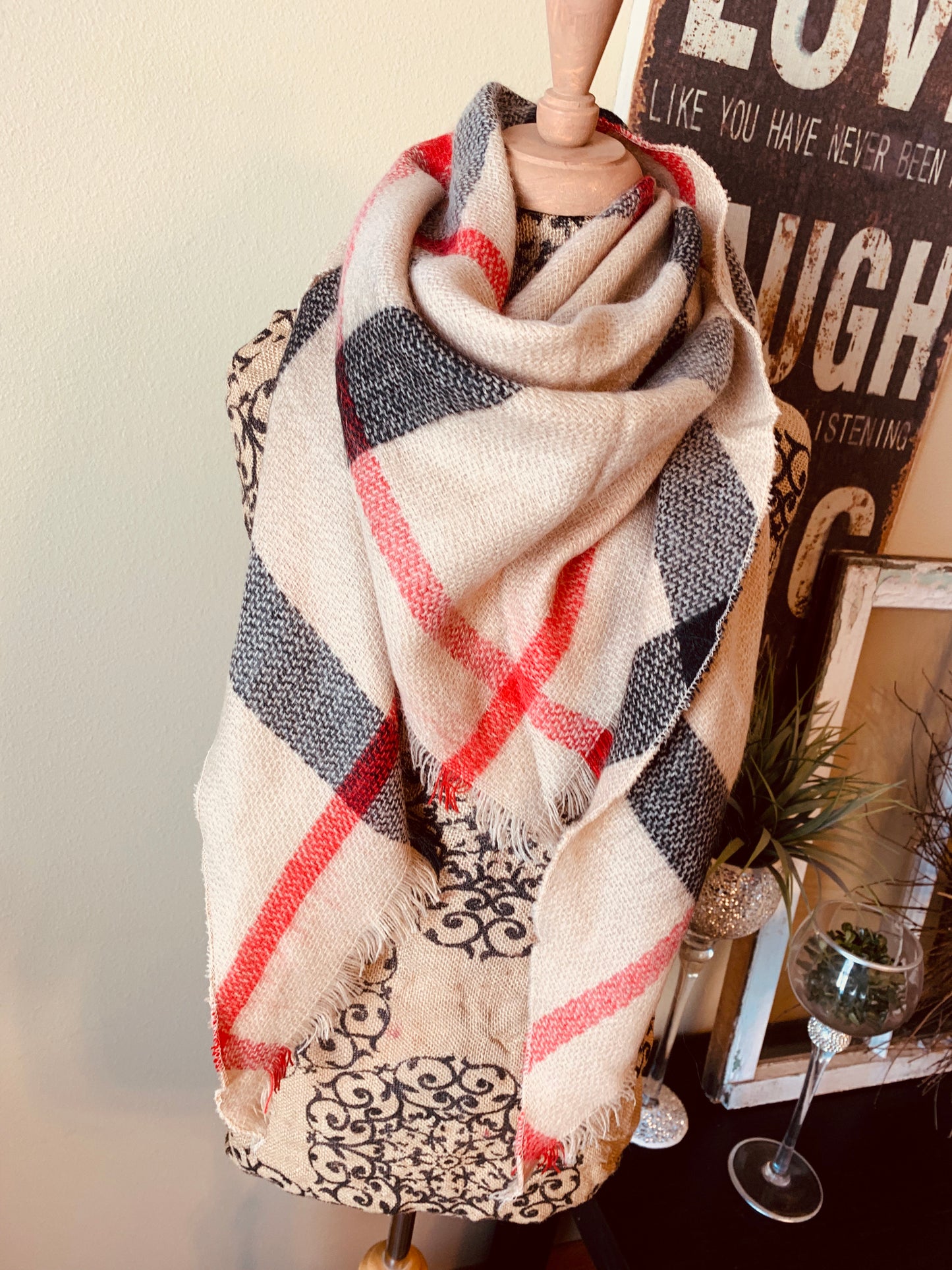 { Blanket scarf } Triangle shape. Not as large as the huge blanket scarves. - Stacy's Pink Martini Boutique