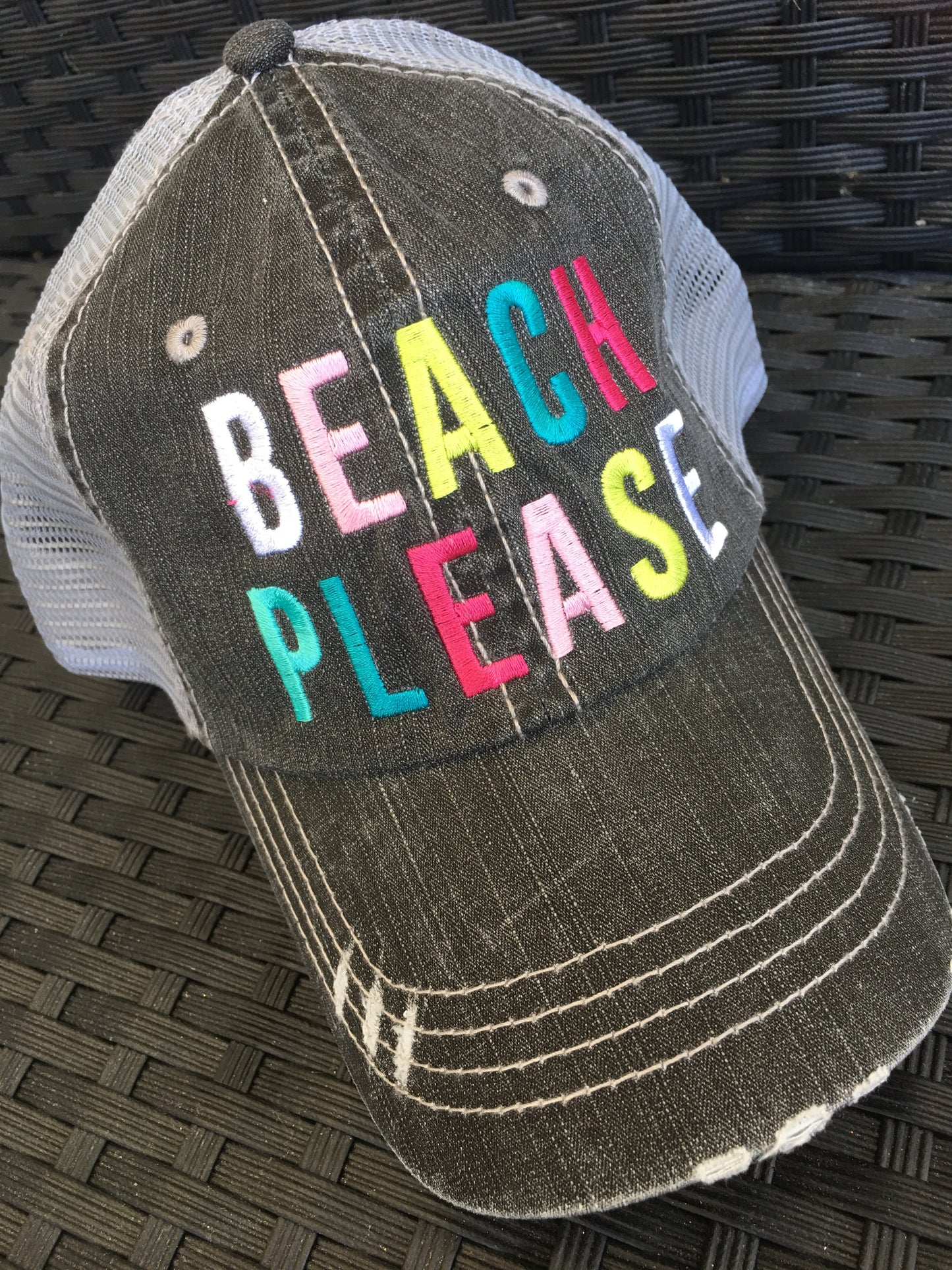 Hats { Beach hats } Vacation, girls weekend! Beach. Beach hair dont care, Beachaholic, Beach bum, Beach babe, Beach - Stacy's Pink Martini Boutique