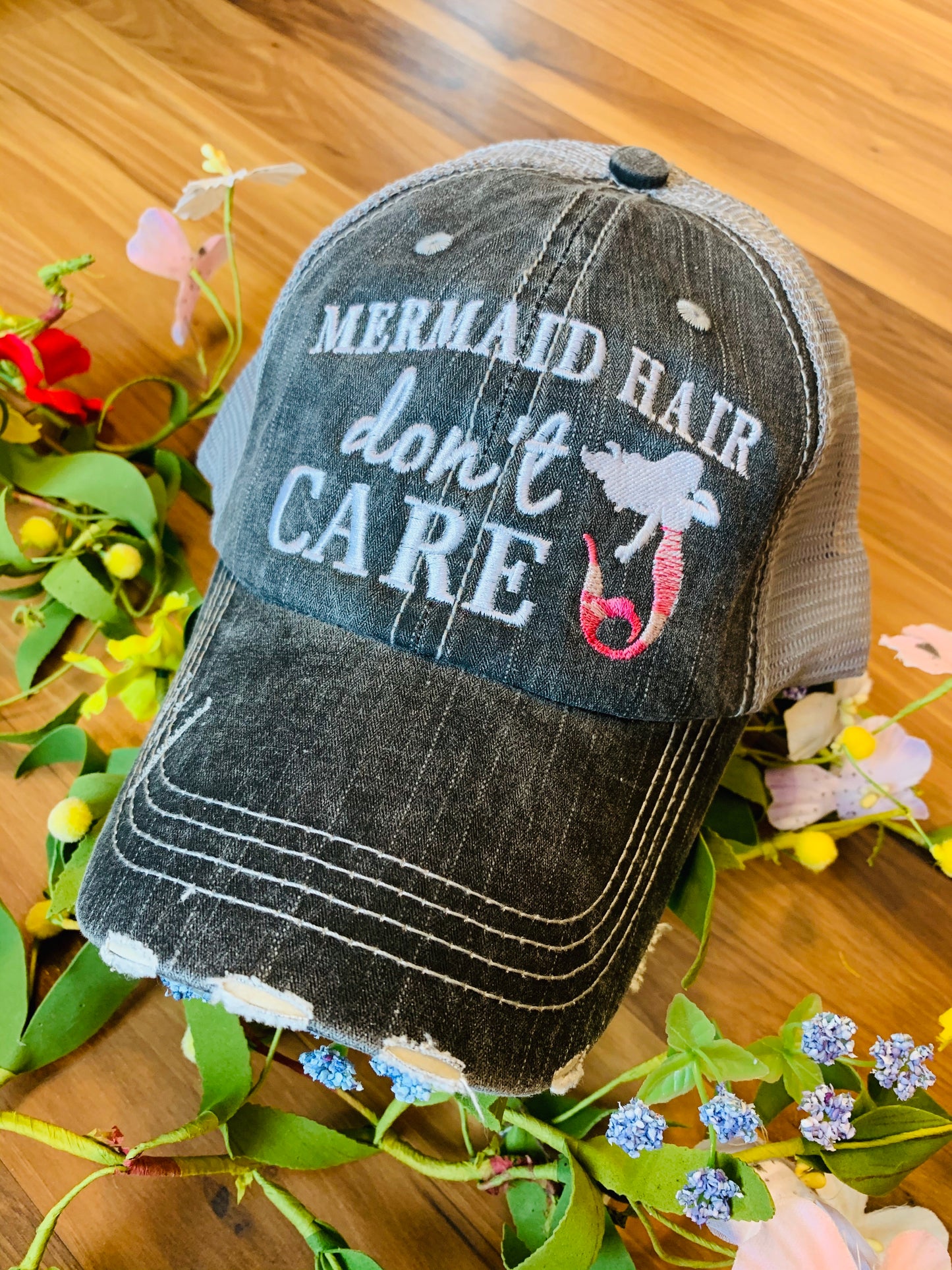 Hats and tanks { BEACH } Beach hair dont care, feelin beachy, beach please, hola beaches, beach bum, beachaholic. Embroidered trucker caps. - Stacy's Pink Martini Boutique