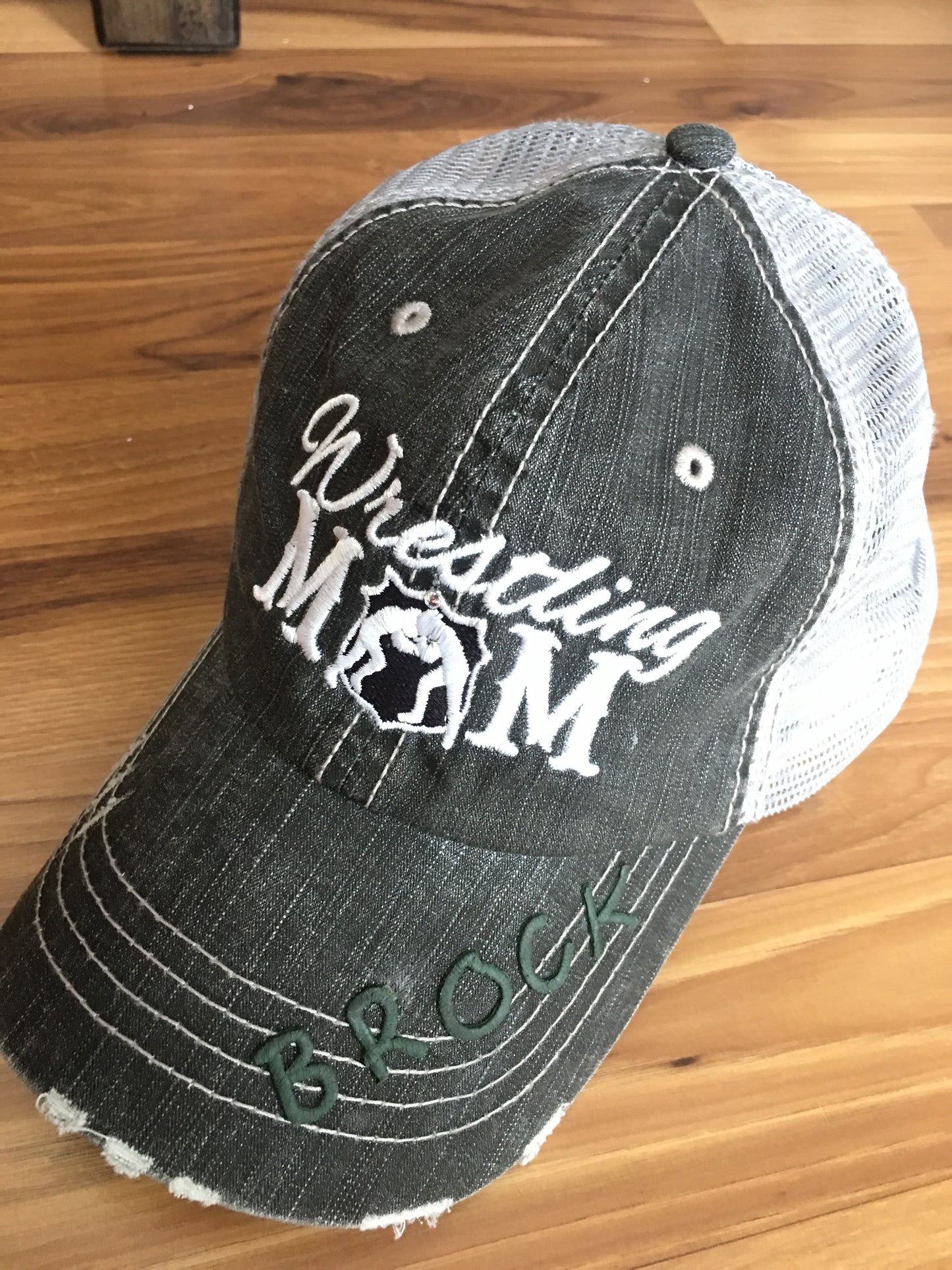 Mom! Hats, shirts and necklaces { Mama bear } Baby bear { Mama bear hair don't care } { Mommin' Ain't Easy } - Stacy's Pink Martini Boutique