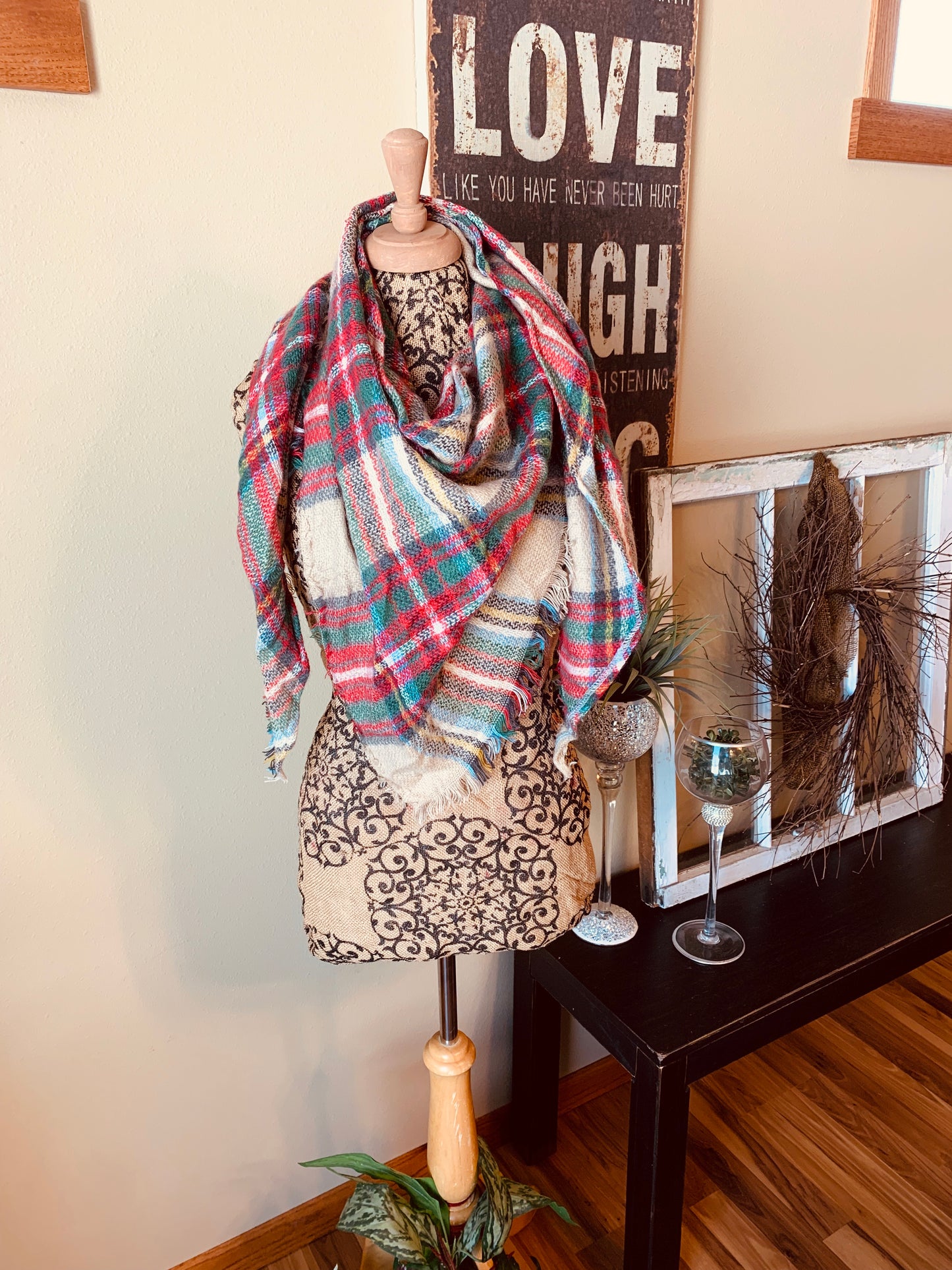 { Blanket scarf } Triangle shape. Not as large as the huge blanket scarves. - Stacy's Pink Martini Boutique
