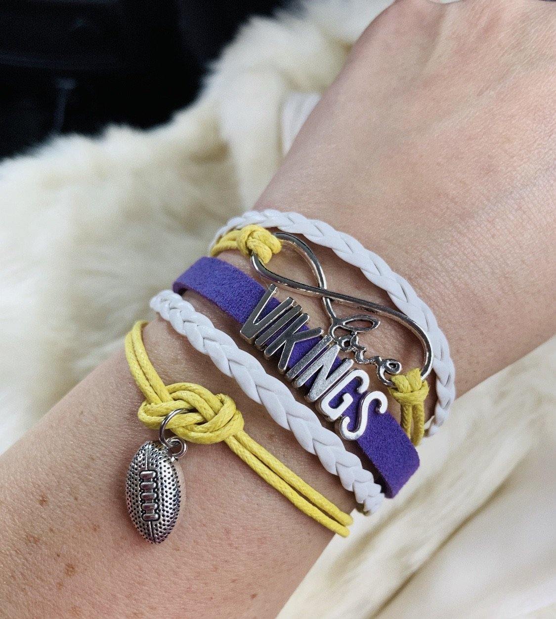 Football Bracelets Kansas City Chiefs San Francisco 49ers. Minnesota Vikings. Green Bay Packers. Pittsburgh Steelers. Chicago Bears. More! - Stacy's Pink Martini Boutique