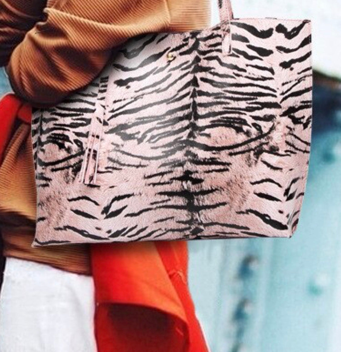 Totes { Zebra } Leopard. Snakeskin. Purse. Handbag. - Stacy's Pink Martini Boutique