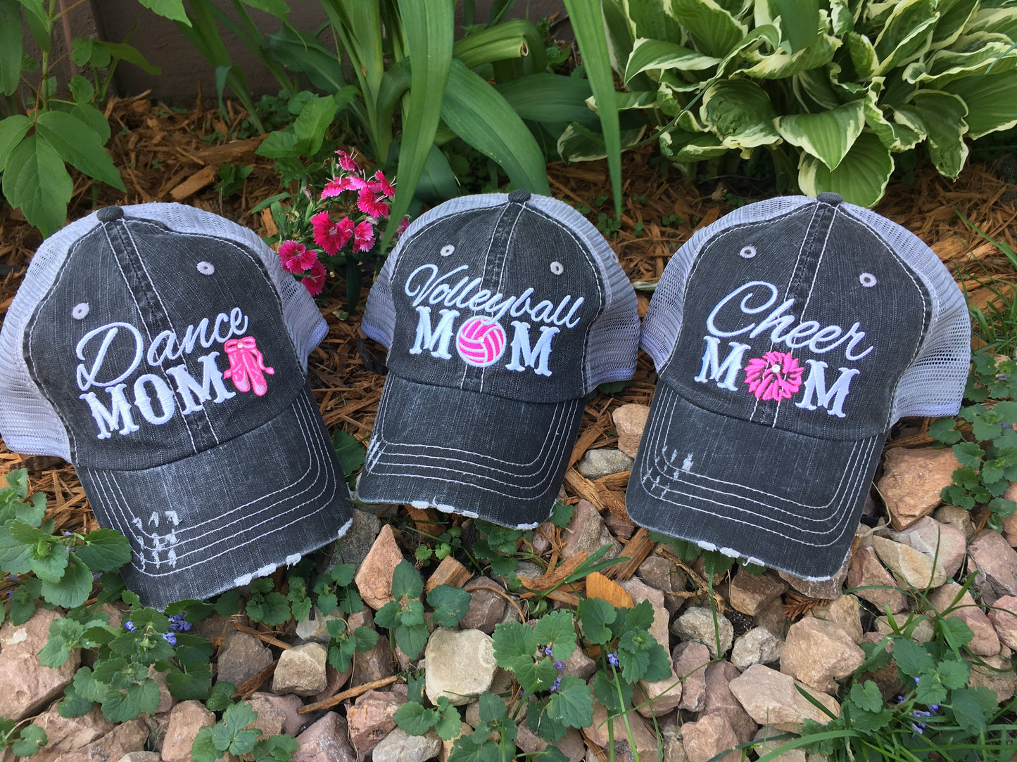 Hola beaches hats! | Womens embroidered trucker cap | Personalize | Beach hats | Cute palm trees, sunshine, waves and seashell | Girls weekend accessories. - Stacy's Pink Martini Boutique