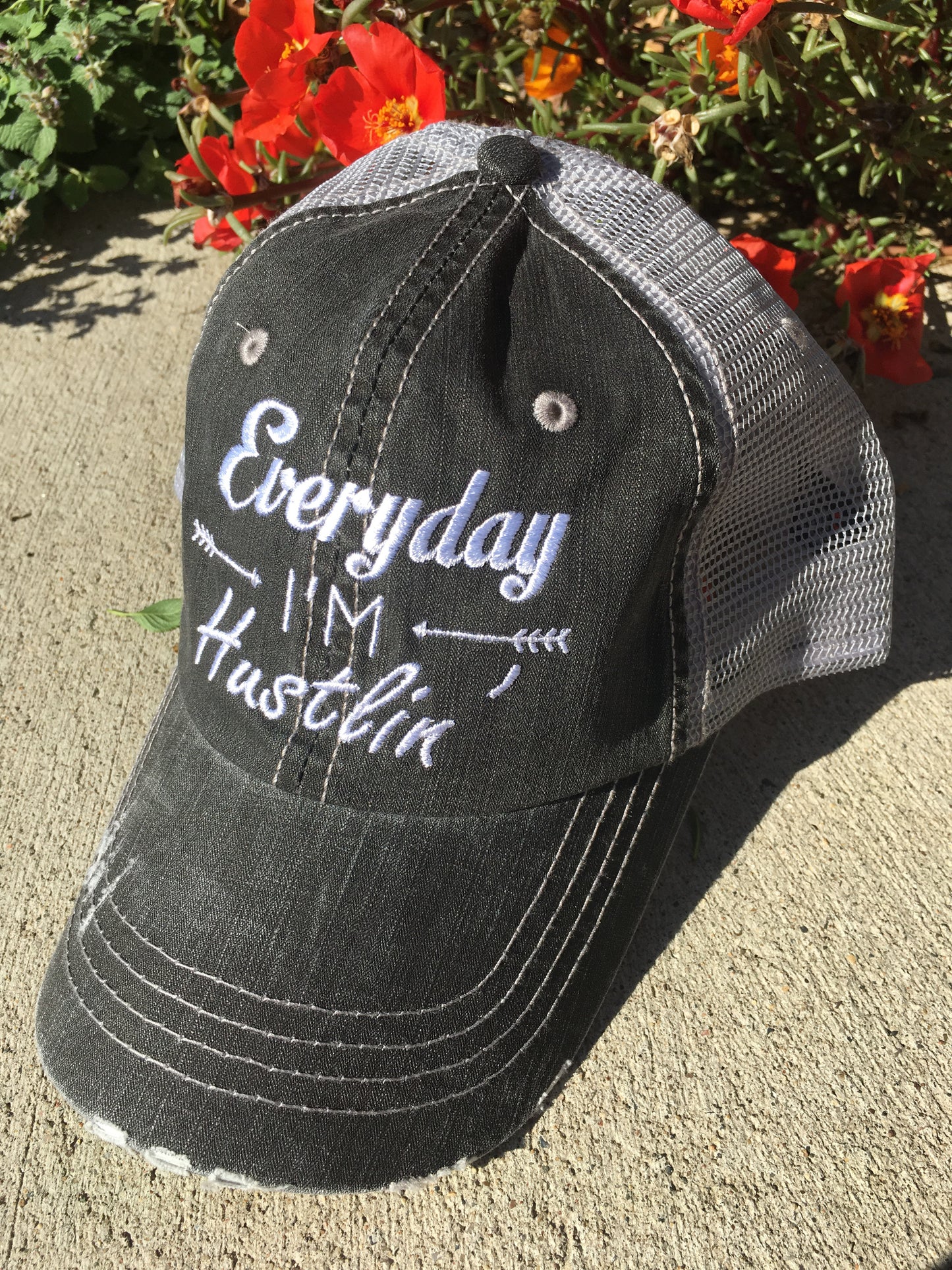 Hats and tops { Everyday I'm hustlin' } - Stacy's Pink Martini Boutique